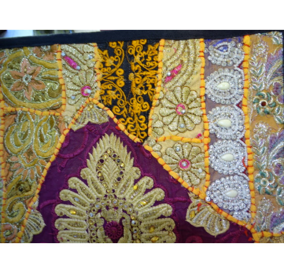 cover 40x40 cm in old Gujarat fabrics - 478