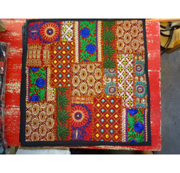 rivestimento 40x40 cm in vecchi tessuti del Gujarat - 511