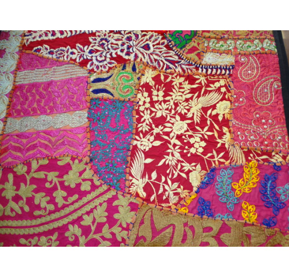 Gujarat cushion cover in 60x60 cm - 527