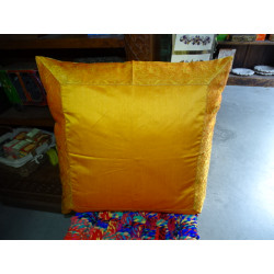 federa per cuscino 60x60 in taffetà arancio e bordo broccato