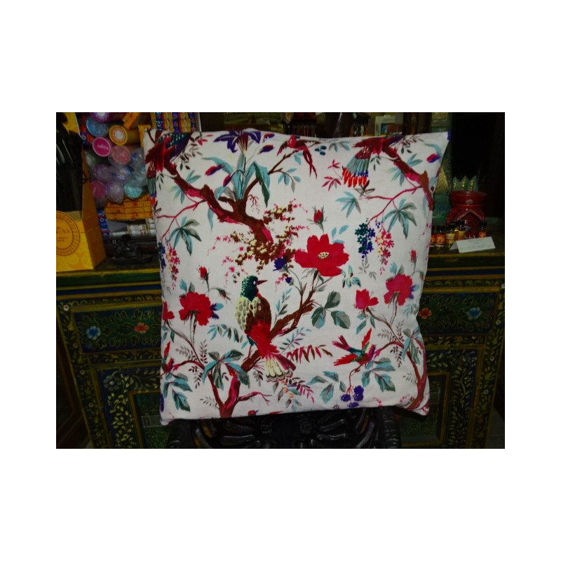 Velvet covers with white bird of paradise in 60X60 cm