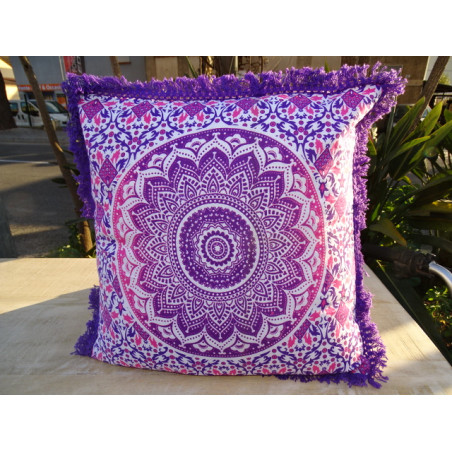 Cuscino 40x40 cm di colore viola e rosa con frange