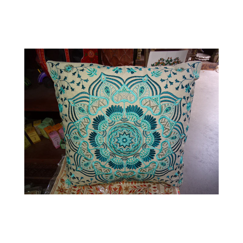 Blue embroidered cotton covers 40x40 cm